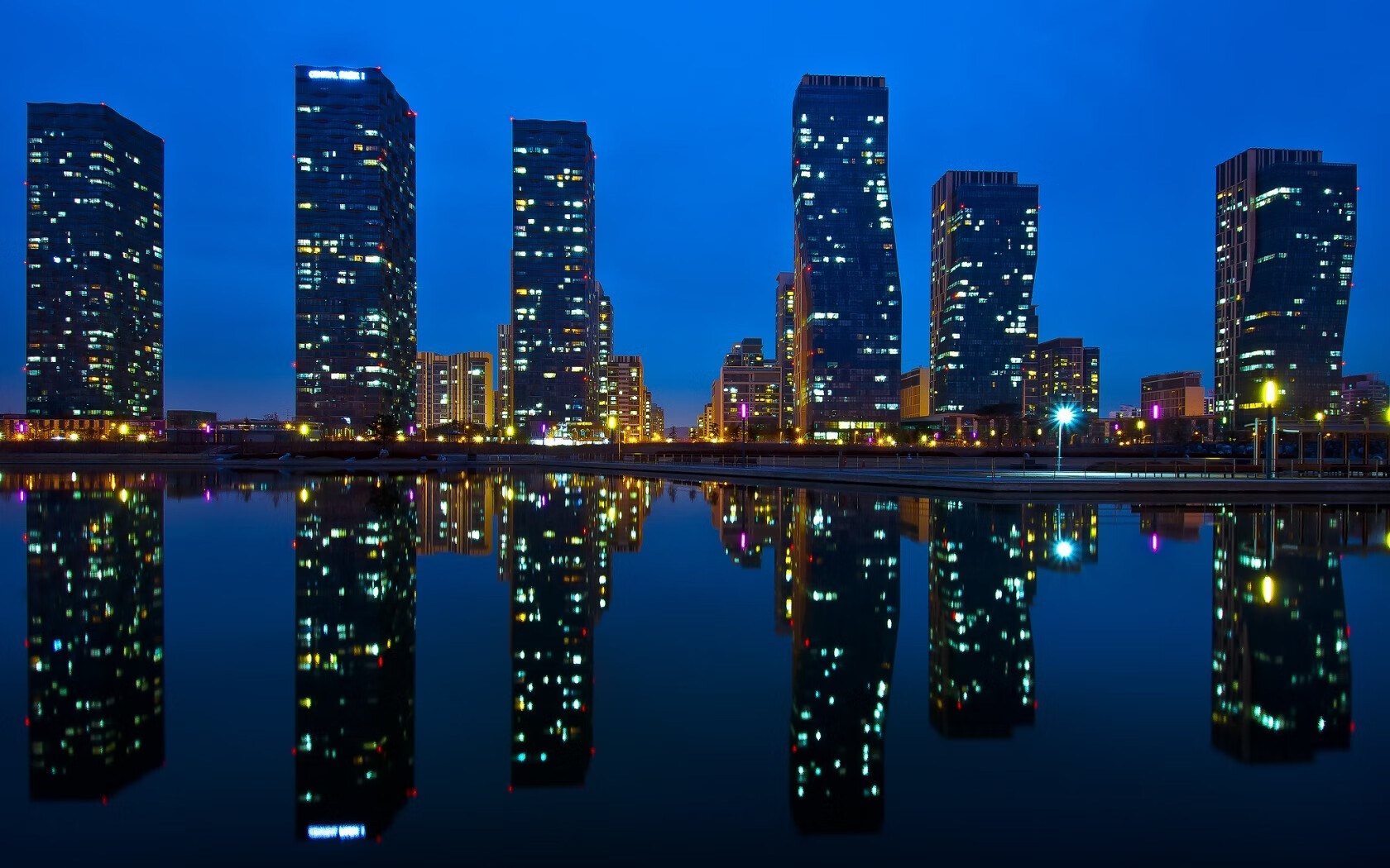 开云官方-五大联赛是否通过双后腰系统压缩防线空当，双后腰阵容